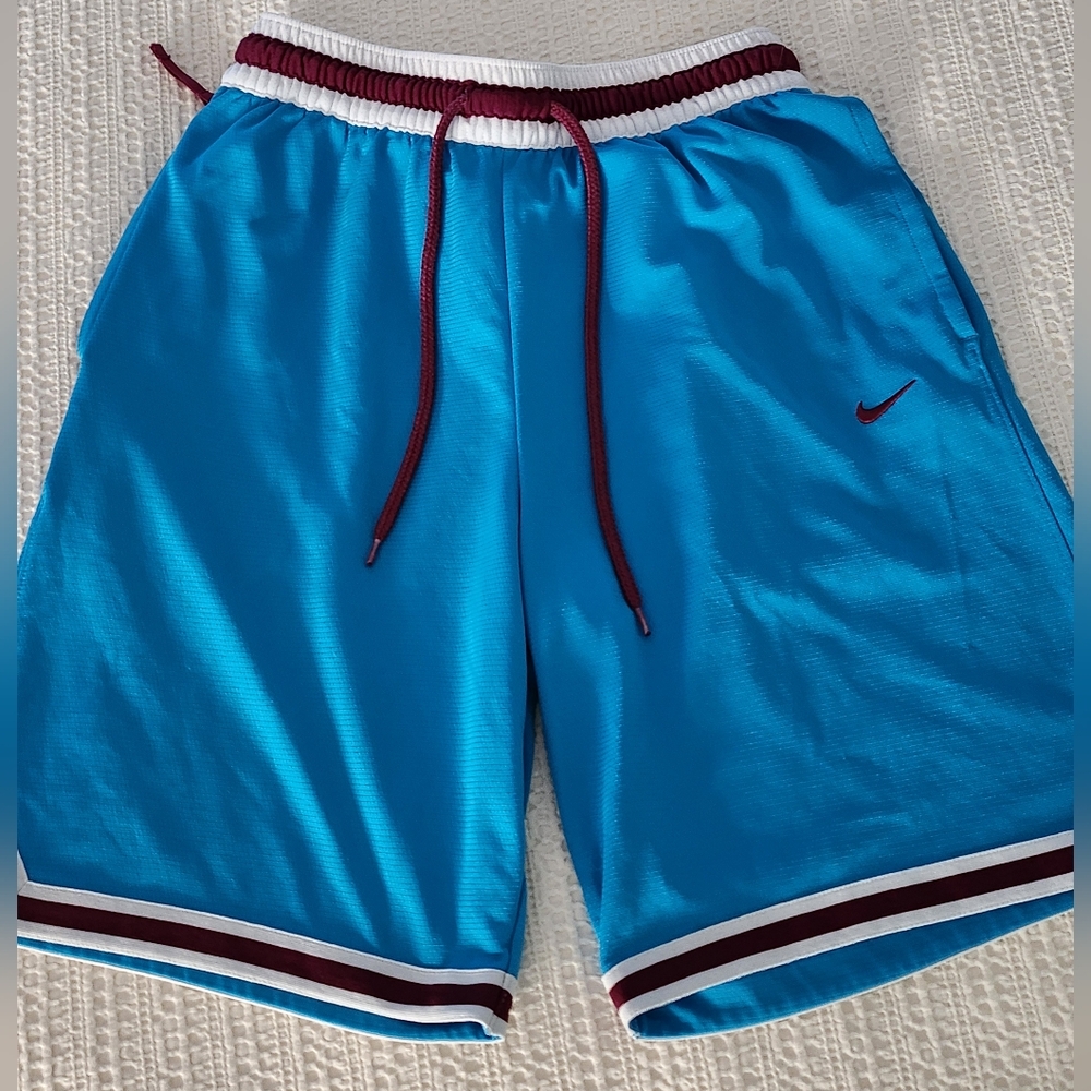 Nike DRI-FIT DNA+ Basketball Shorts Medium Blue and Burgundy
